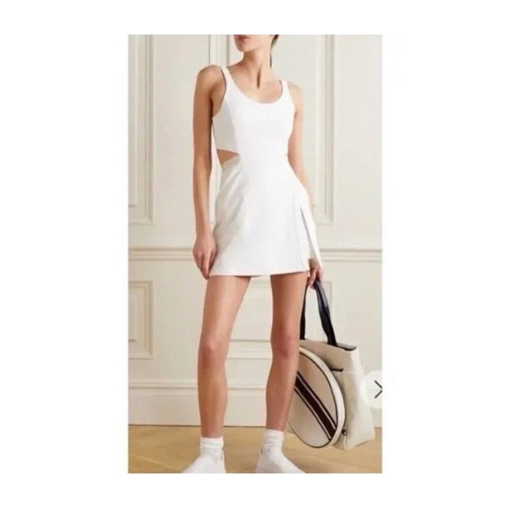 Outdoor Voices Womens Cream Tennis Dress Cut-Out Open Back Size Large Sporty